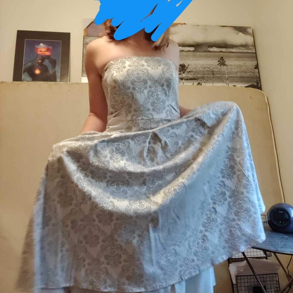 New York & Company Dress - Picture 3 of 3